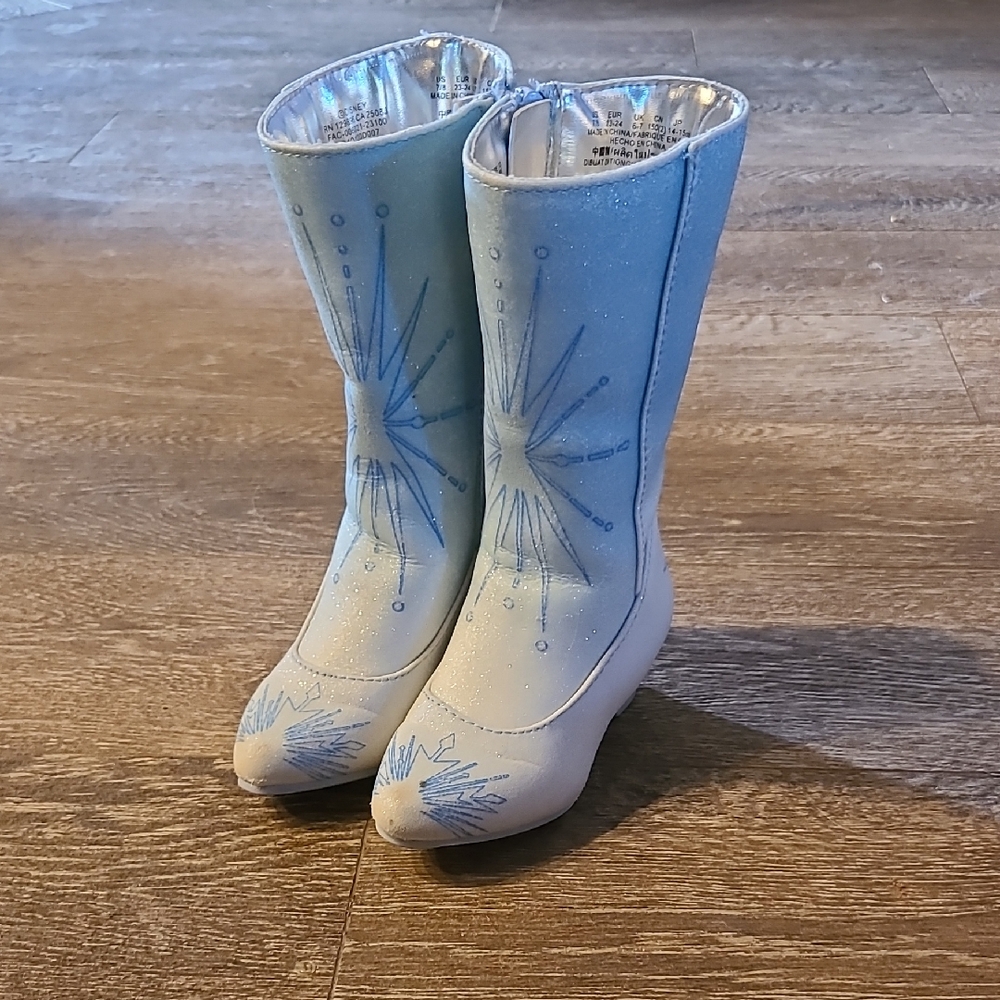 Elsa Boots Toodler Size 7/8